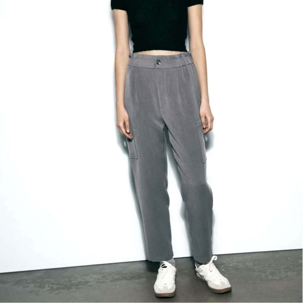 Zara Gray Cargo Style Pants with Relaxed Fit
